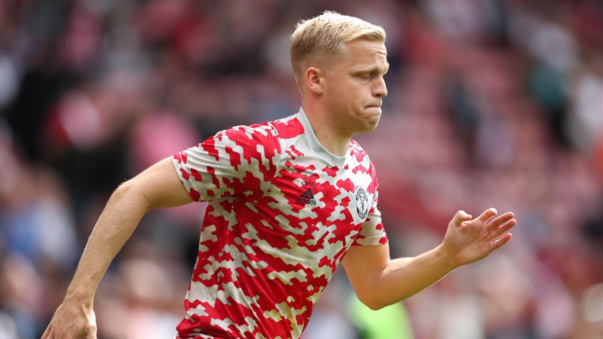 ខ្សែបម្រើ&nbsp;Donny van de Beek