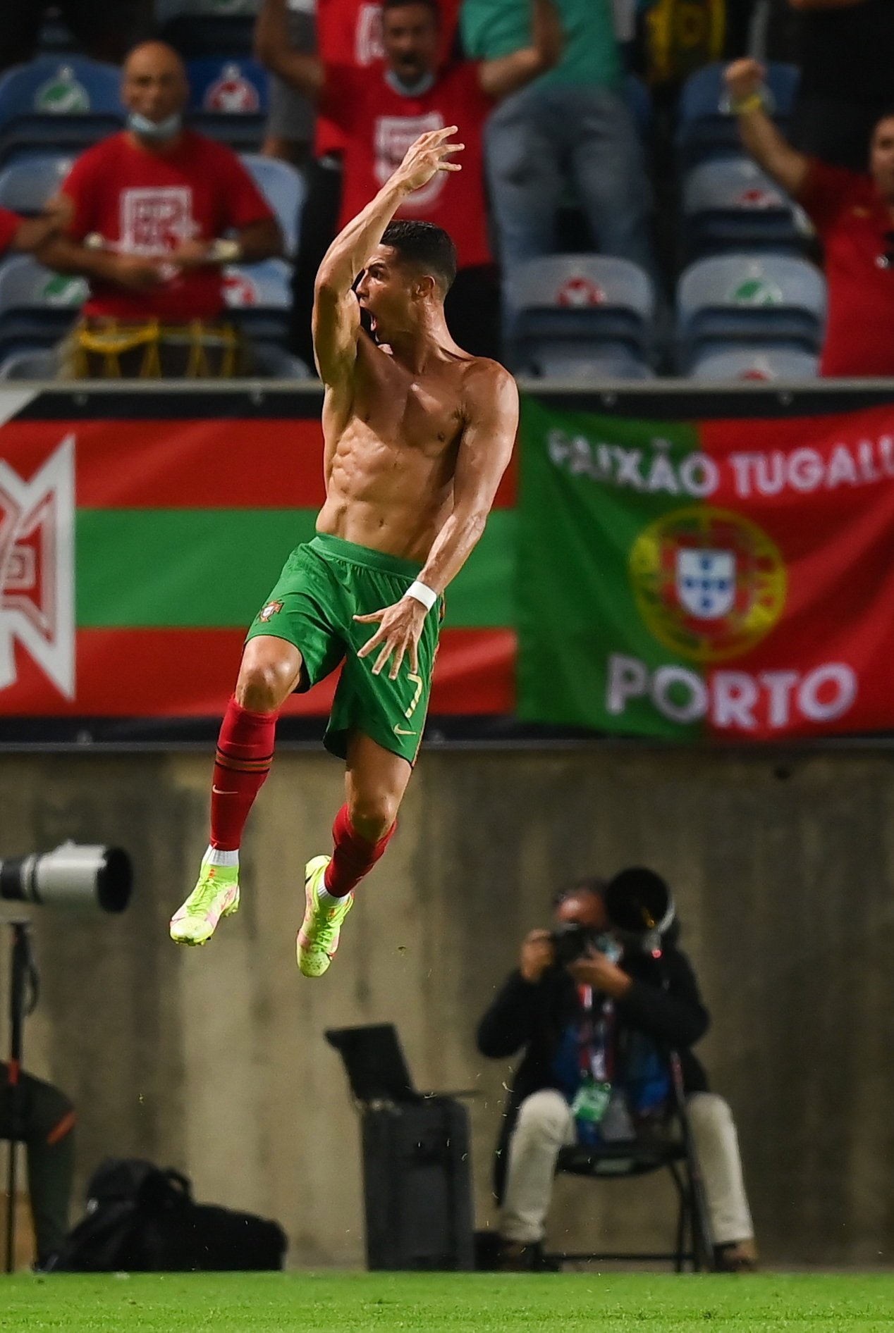 ខ្សែប្រយុទ្ធ&nbsp;Cristiano Ronaldo