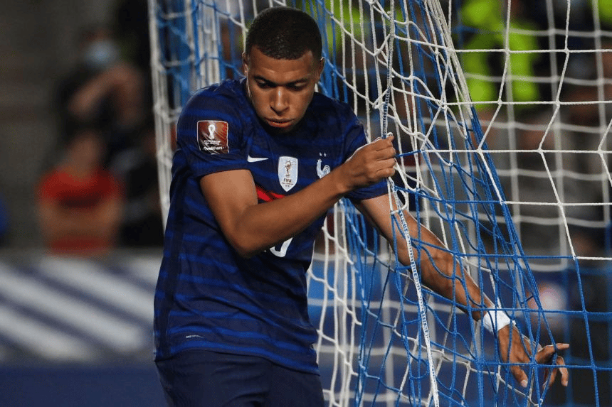 កីឡាករ Kylian Mbappe