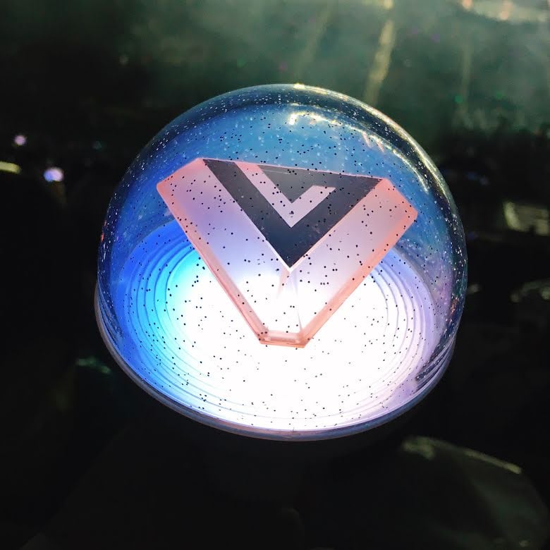 Lightstick&nbsp;របស់&nbsp;SEVENTEEN