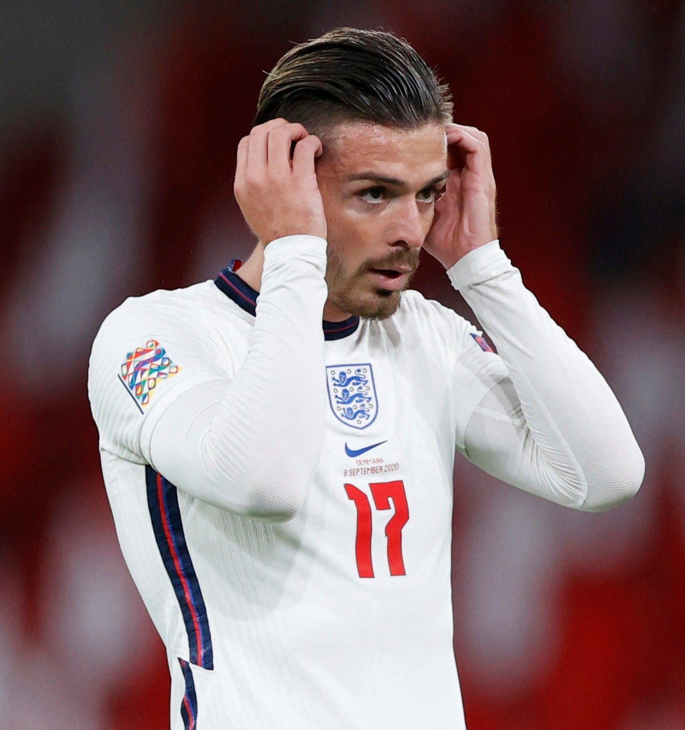 ខ្សែបម្រើ&nbsp;Jack Grealish