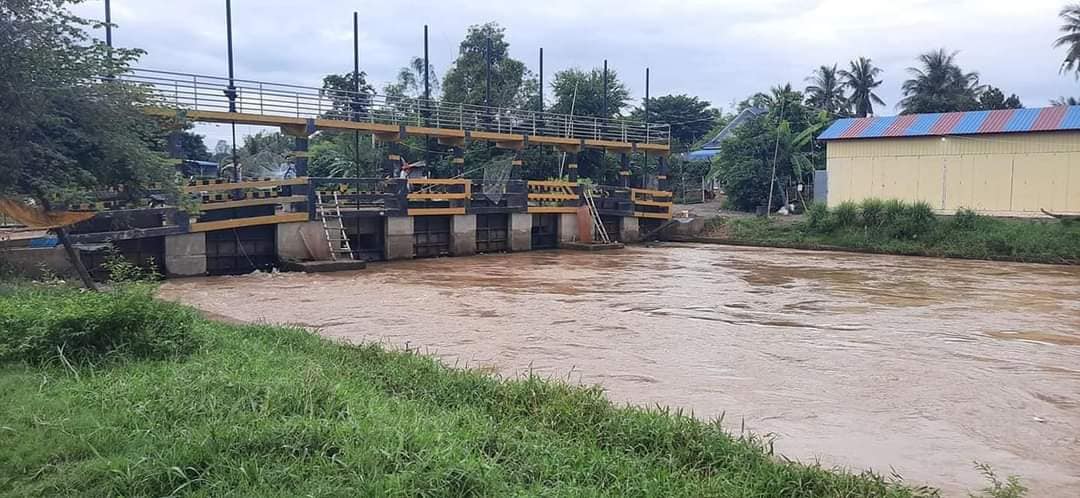 ទឹកស្ទឹង ស្រុកមង្គលបូរី ខេត្តបន្ទាយមានជ័យ
