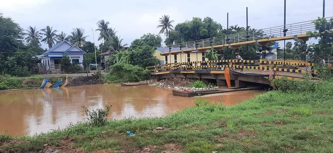 ទឹកស្ទឹង ស្រុកមង្គលបូរី ខេត្តបន្ទាយមានជ័យ