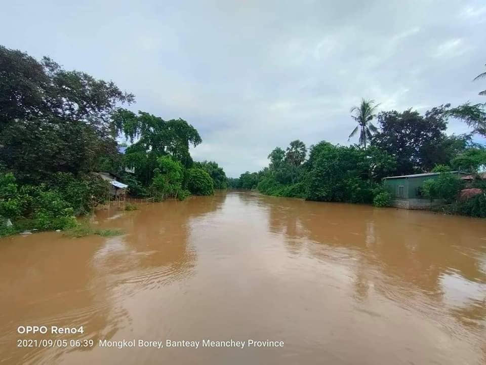 ទឹកស្ទឹង ស្រុកមង្គលបូរី ខេត្តបន្ទាយមានជ័យ