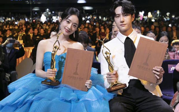 Zhao Liying និង Wang yibo