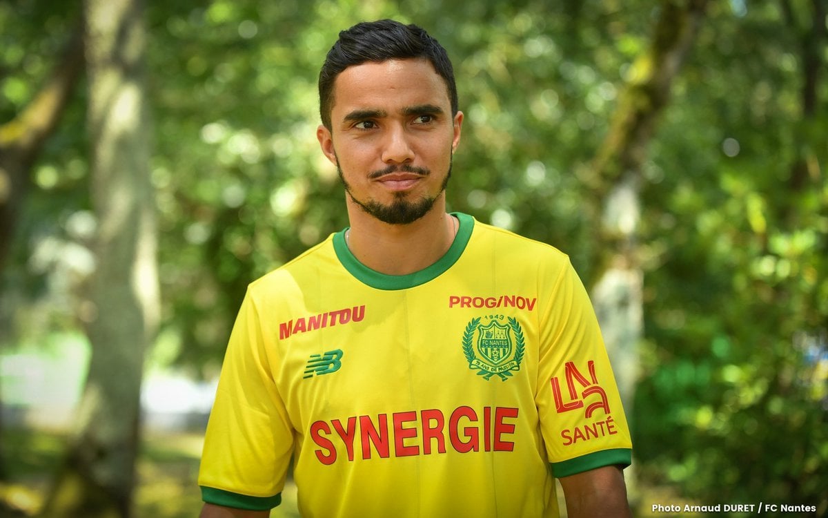 ខ្សែការពារ Fabio da silva