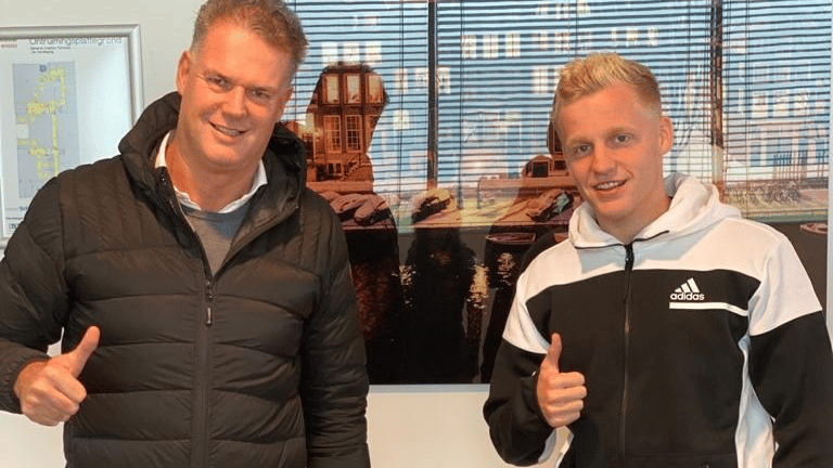&nbsp; លោក&nbsp;Guido Albers និង Donny van de Beek