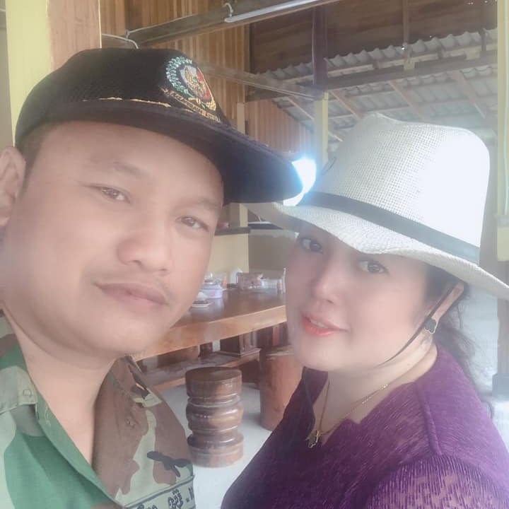 លោក ប៊ុន សក្តិ និងភរិយា