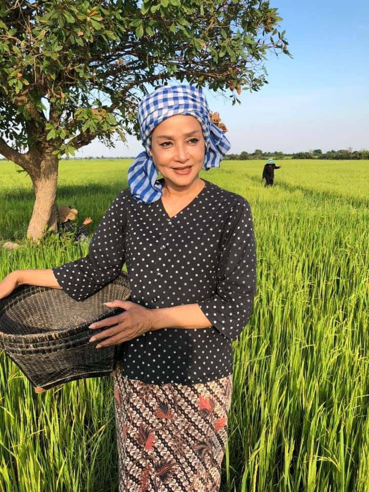 លោកស្រី ចាន់​ តារាទី