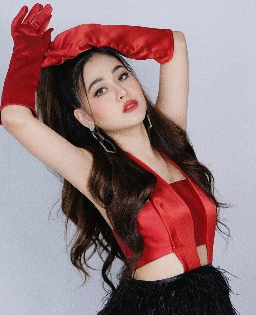 ពេជ្រ សូលីកា