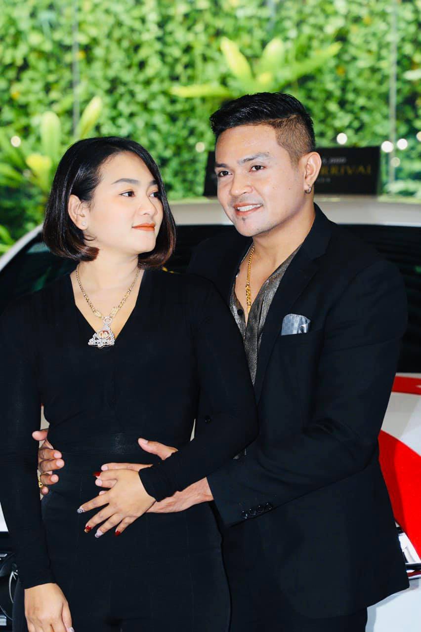 លោក ខេមរ: សិរីមន្ត និងភរិយា