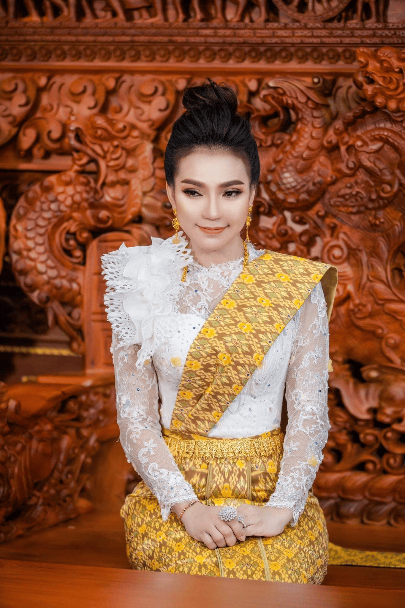 &nbsp; អ្នកនាង&nbsp;ទ្រី ដាណា