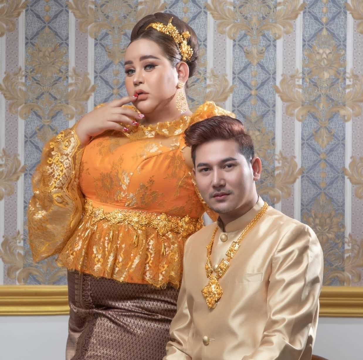 កញ្ញា ផេន ខេត  និងគូស្នេហ៍