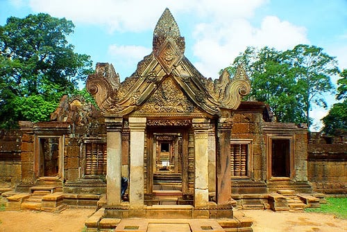 ប្រាសាទបន្ទាយស្រី