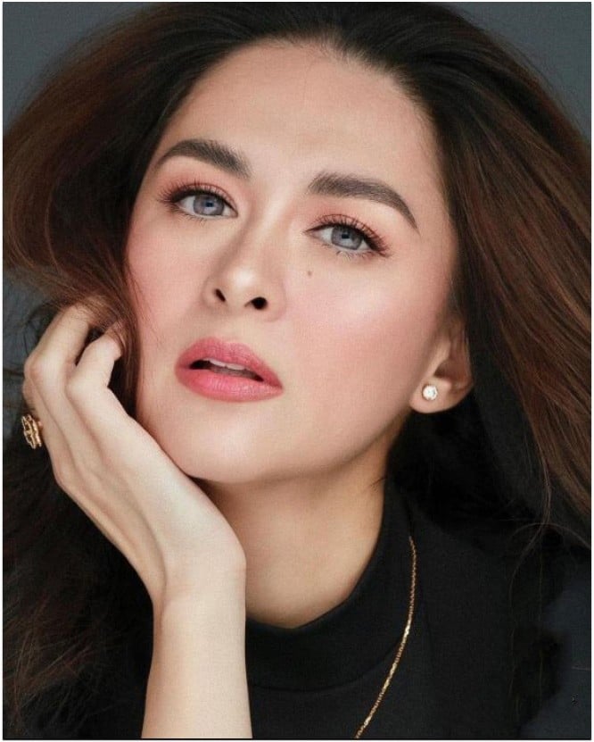 Marian Rivera បង្ហាញពីកែវភ្នែកដ៏ស្រស់ស្អាតរបស់ខ្លួន