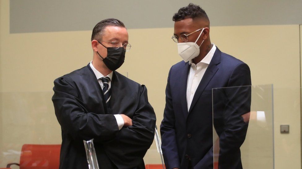 ខ្សែការពារ Jerome Boateng ចូលស្រាយបំភ្លឺនៅតុលាការ