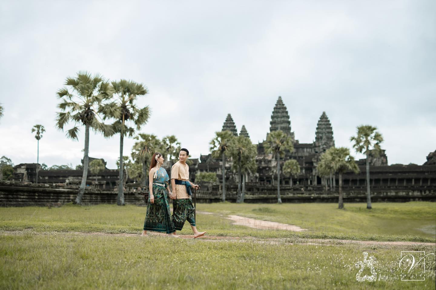 ពេជ្រ សូលីកា និង គ្រួសារ