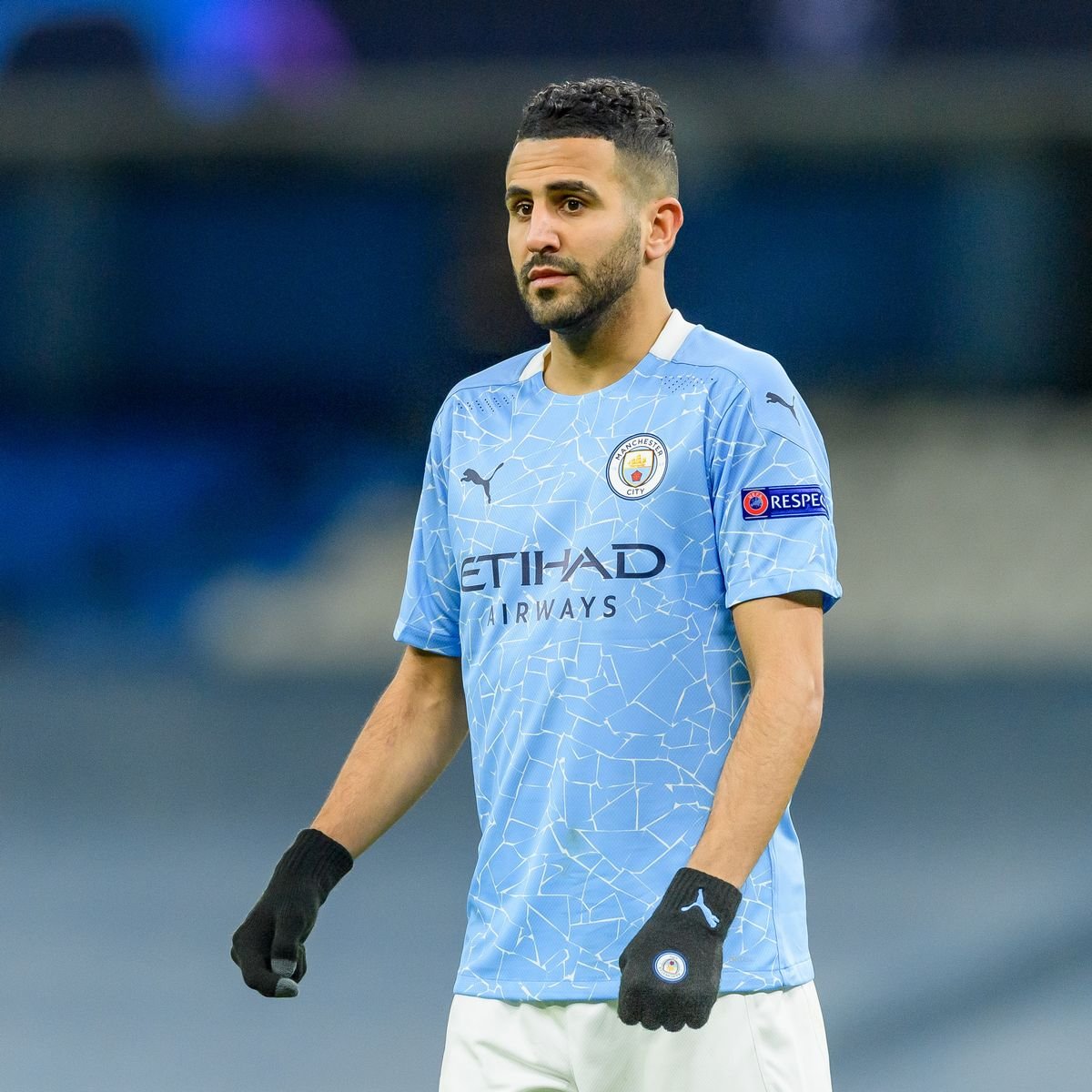 ខ្សែប្រយុទ្ធ&nbsp;Riyad Mahrez