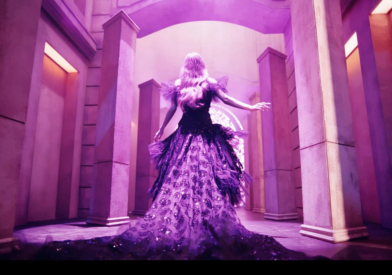 MV បទចម្រៀង Lalisa