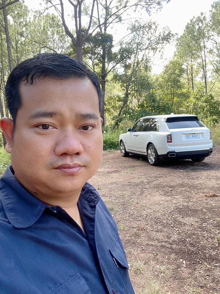ពូម៉ៅ