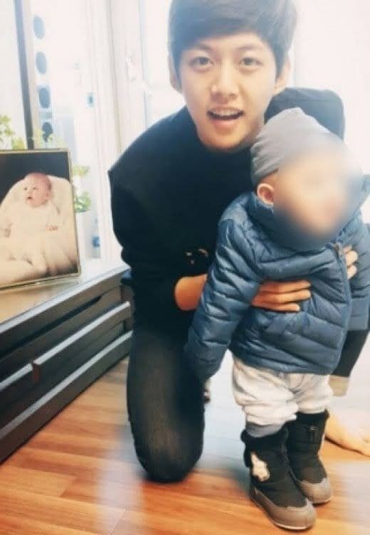 Dongho និងកូនរបស់លោក