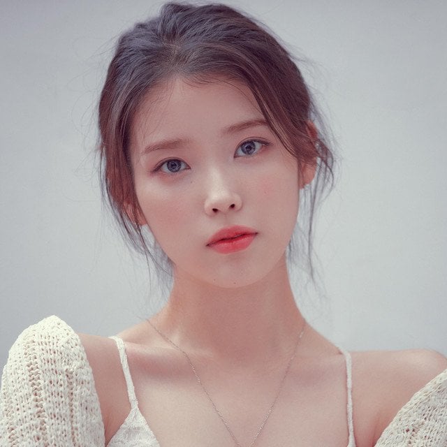 &nbsp;IU