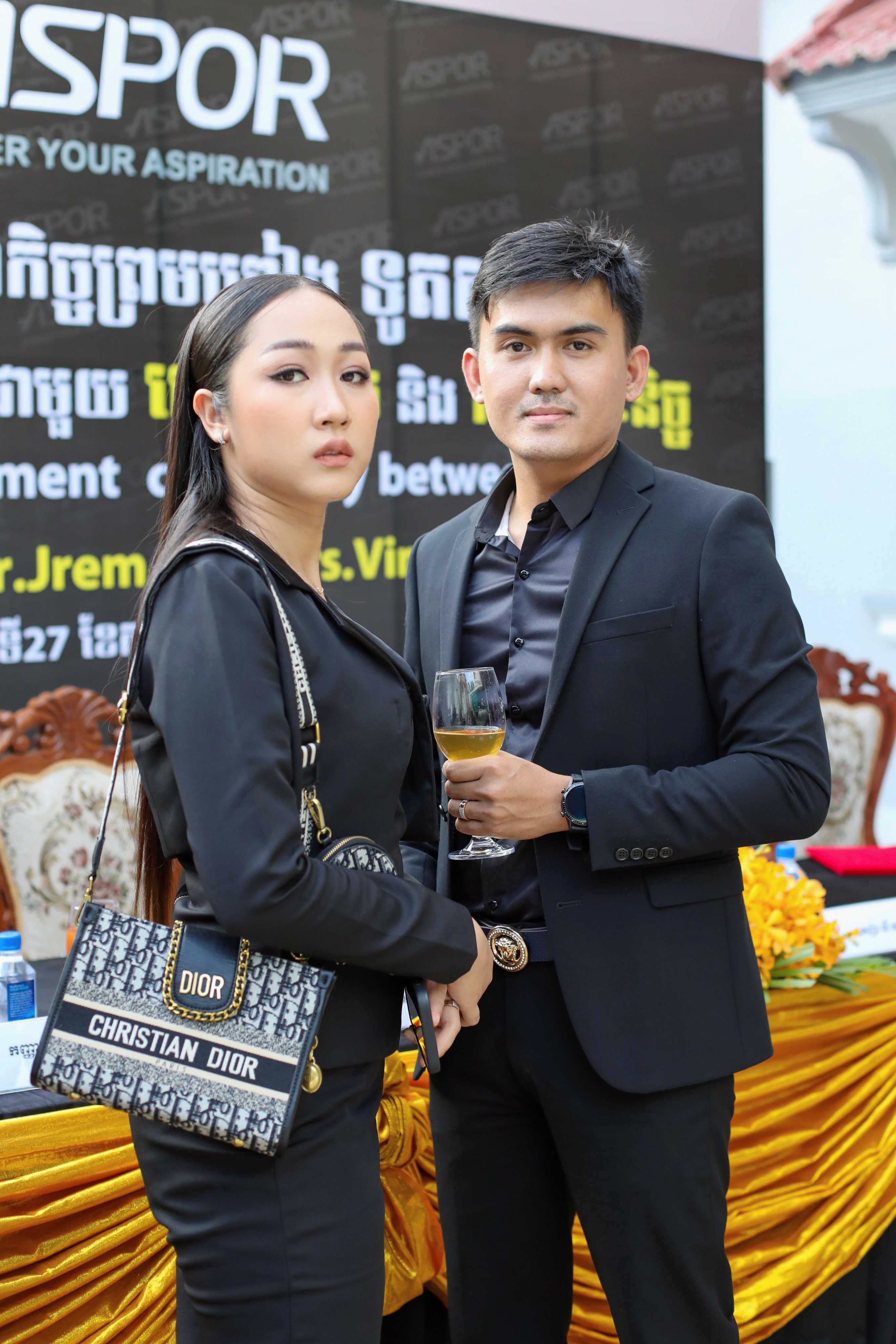 ពិធីចុះហត្ថលេខាលើកិច្ចព្រមព្រៀង