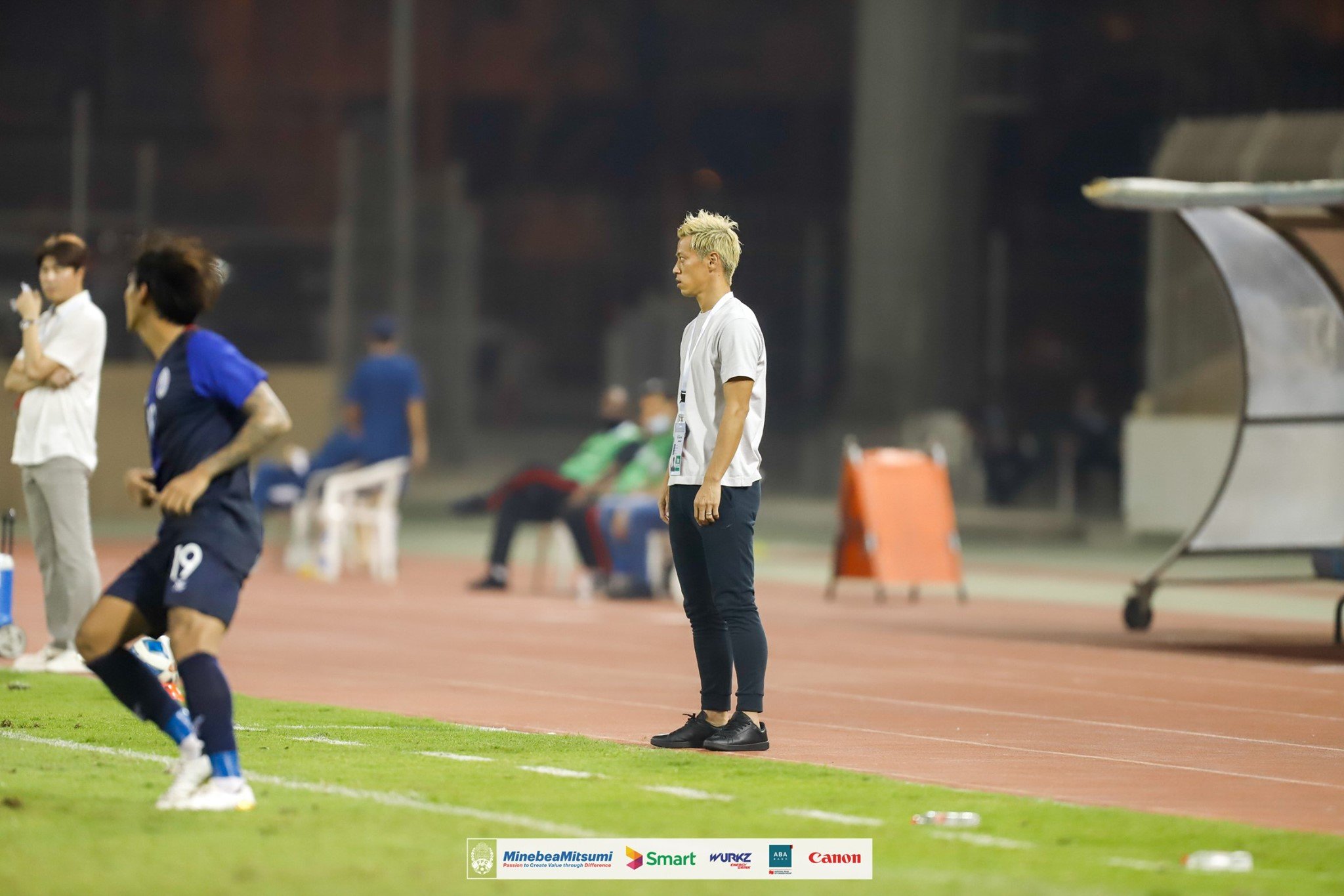 &nbsp; លោក&nbsp;Keisuke Honda&nbsp;