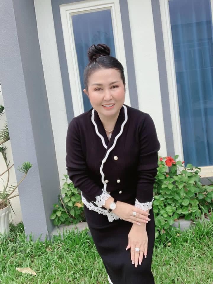 ហេង ស្រីពេជ្រ