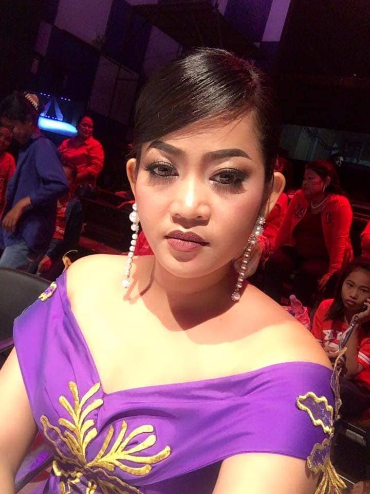 ខ្ញុង