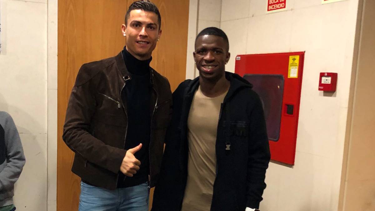 Vinicius និង Ronaldo&nbsp;