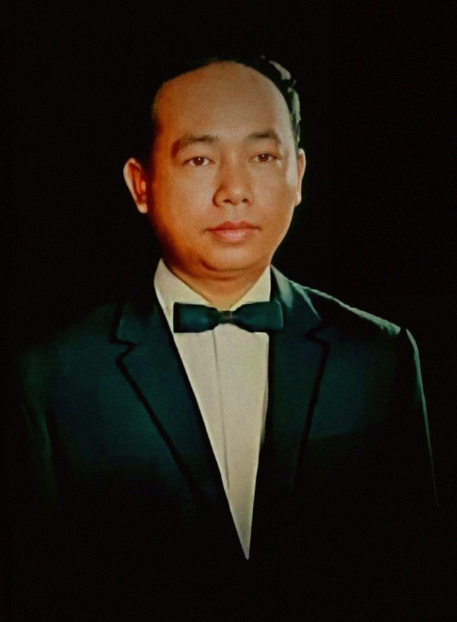 &nbsp; អធិរាជសម្លេងមាស&nbsp;សុិន ស៊ីសាមុត