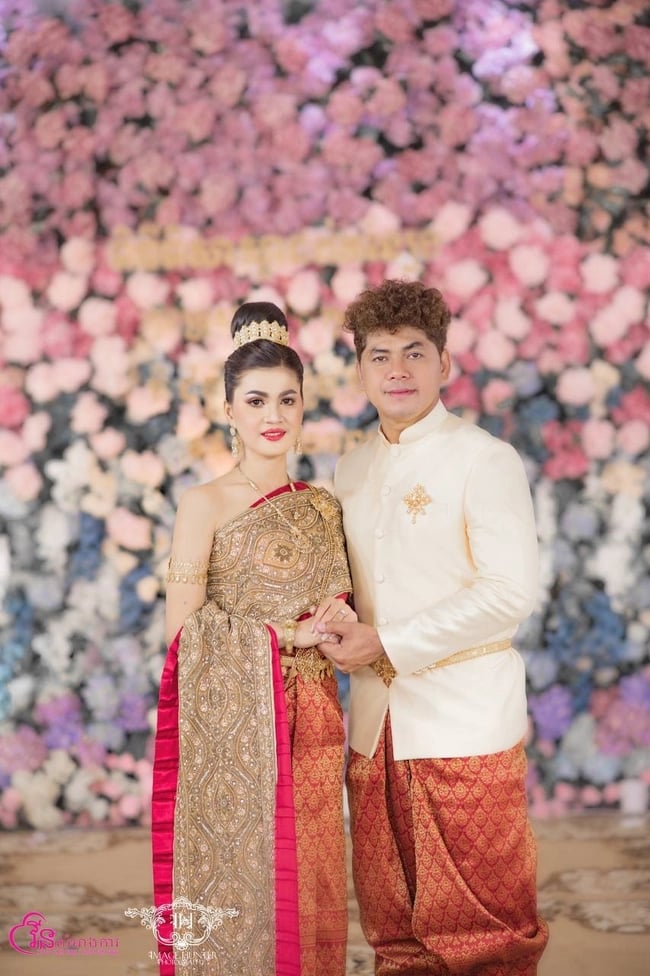 &nbsp; &nbsp;លោក&nbsp;វី ជីវ័ន្ត និងភរិយា