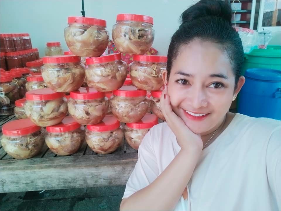 ខ្ញុង