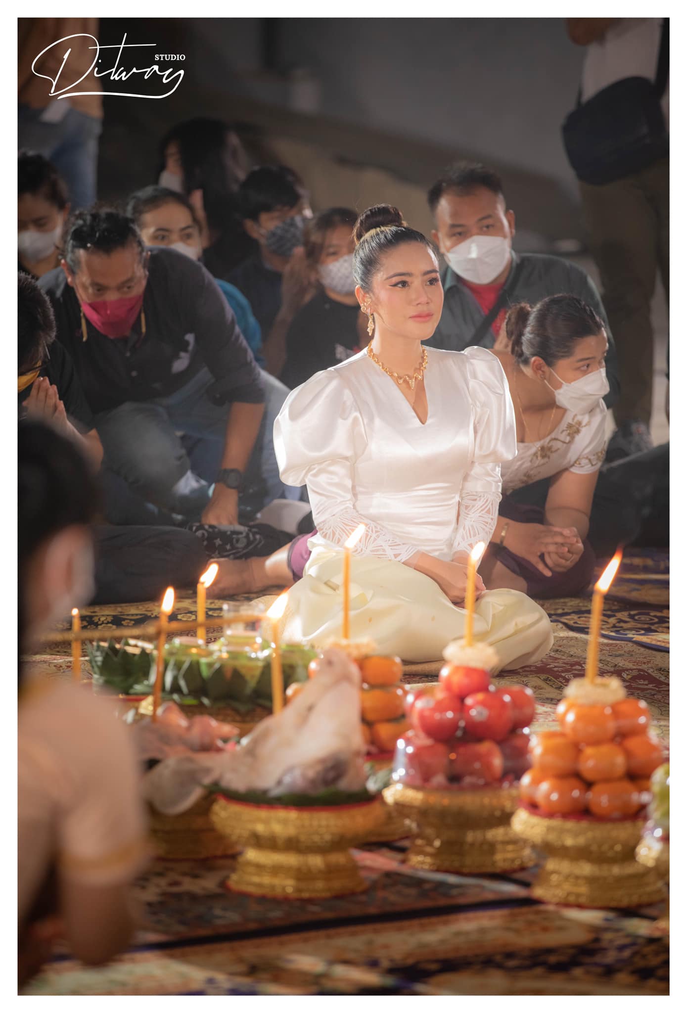 ពិធីគ្រងពាលី និង សំពះគ្រូ ក្នុងបទ វីរនារី