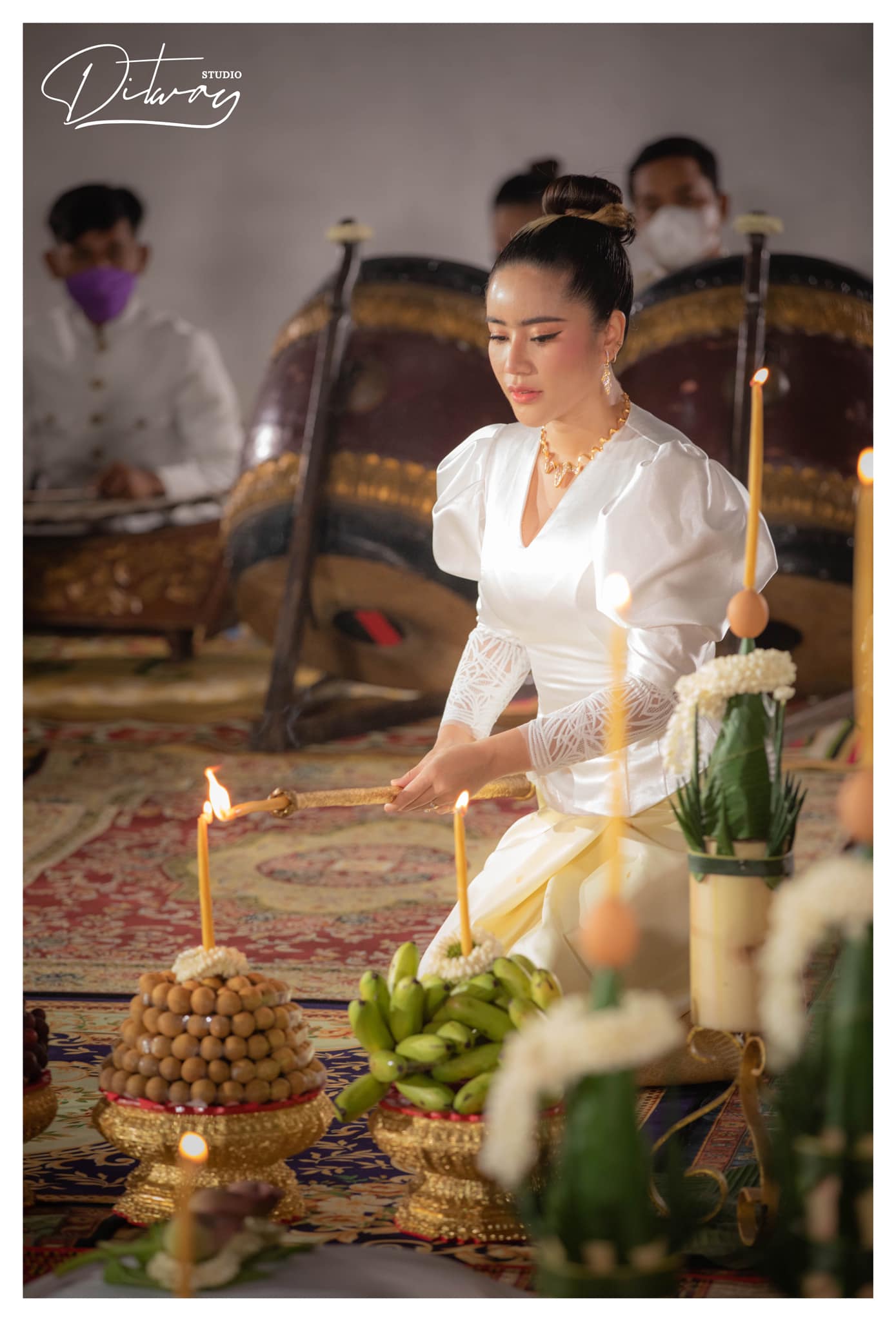 ពិធីគ្រងពាលី និង សំពះគ្រូ ក្នុងបទ វីរនារី