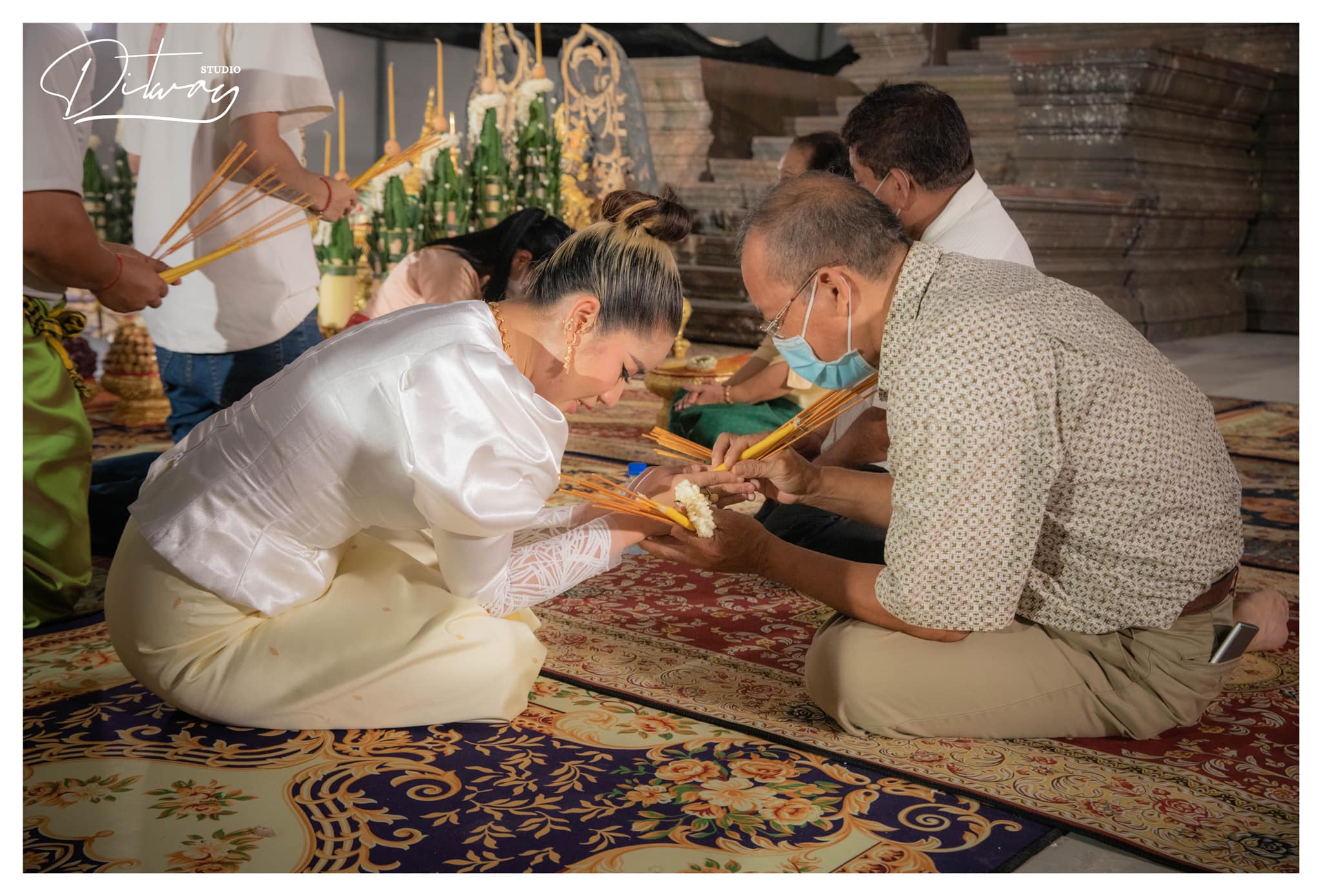 ពិធីគ្រងពាលី និង សំពះគ្រូ ក្នុងបទ វីរនារី