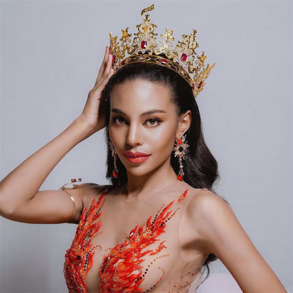 បវរកញ្ញារបស់ប្រទេសថៃ