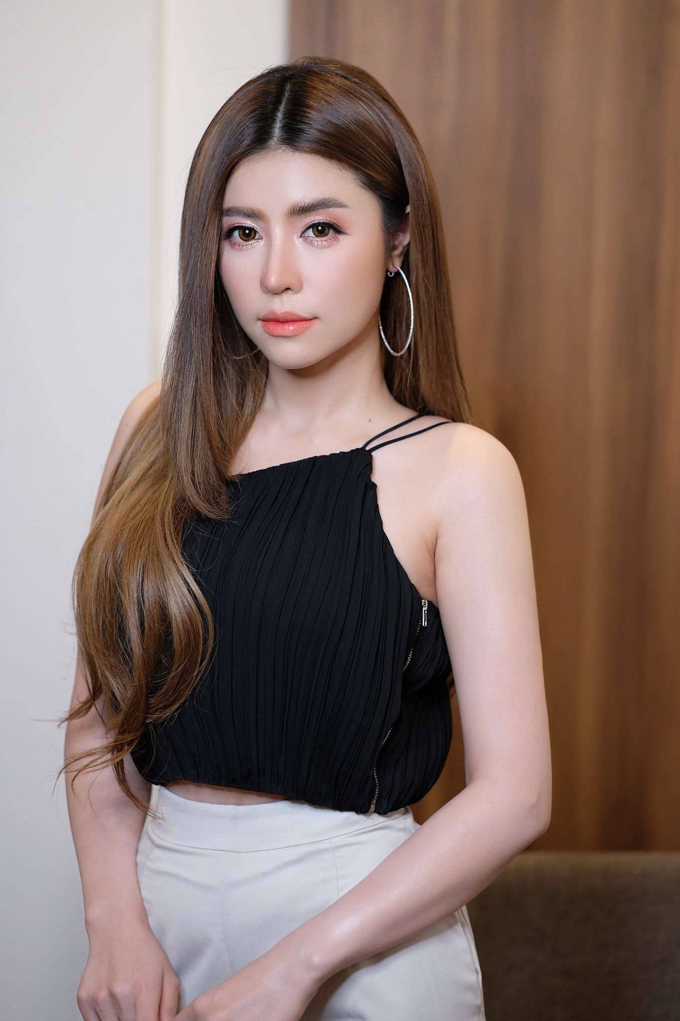 សុខ ពិសី