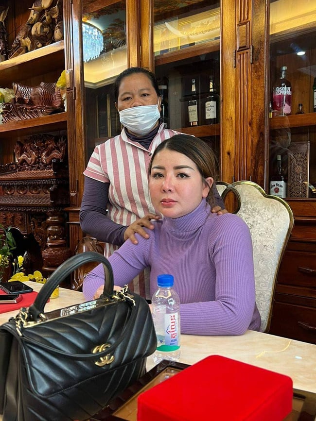 លោកជំទាវឧកញ៉ា អ៊ាន សៀវមុី