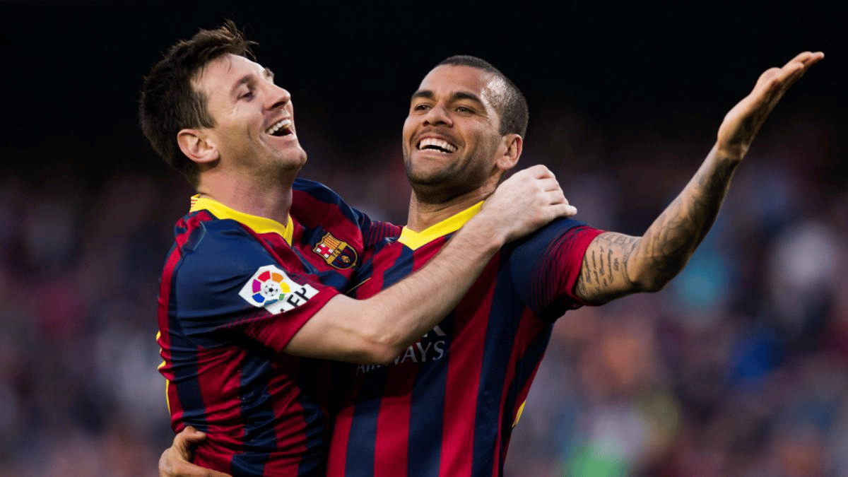 កីឡាករ Dani Alves និង Lionel Messi