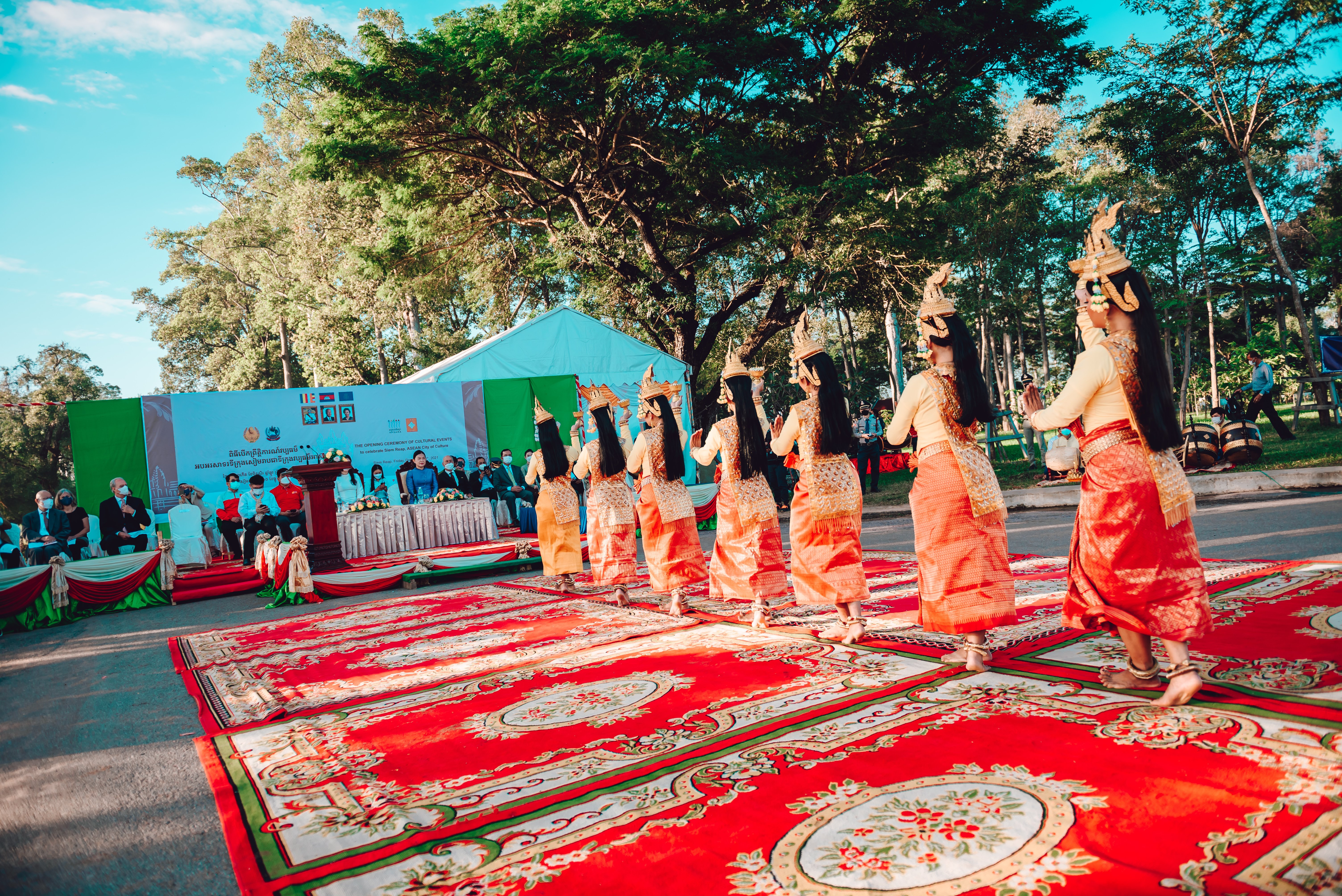 មហោស្រព​សិល្បៈ​អន្តរជាតិ​អង្គរ​