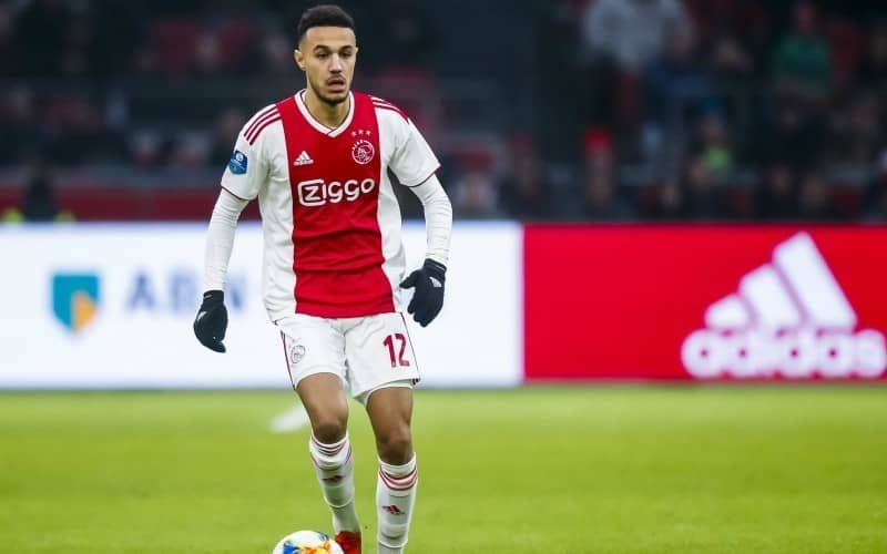 ខ្សែការពារ Noussair Mazraoui&nbsp;