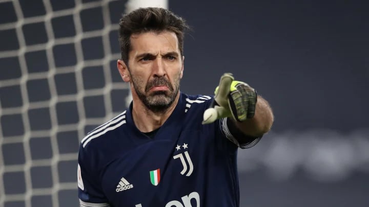 អ្នកចាំទី Gianluigi Buffon