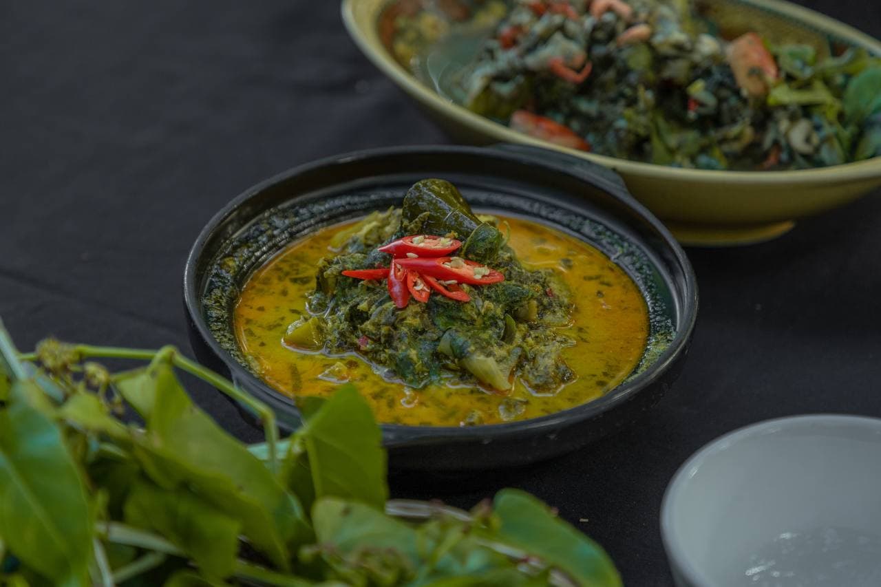 ម្ហូបតំណាងស្រុក