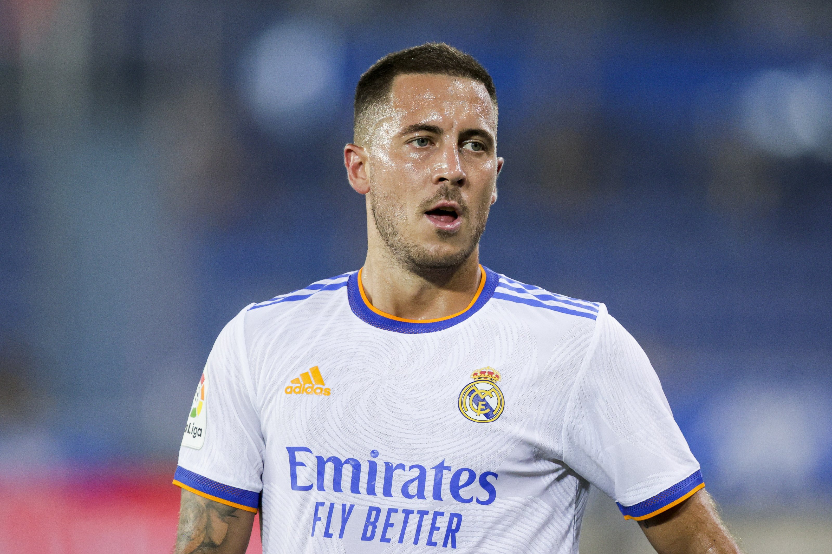 ខ្សែ​​​ប្រយុទ្ធ Eden Hazard