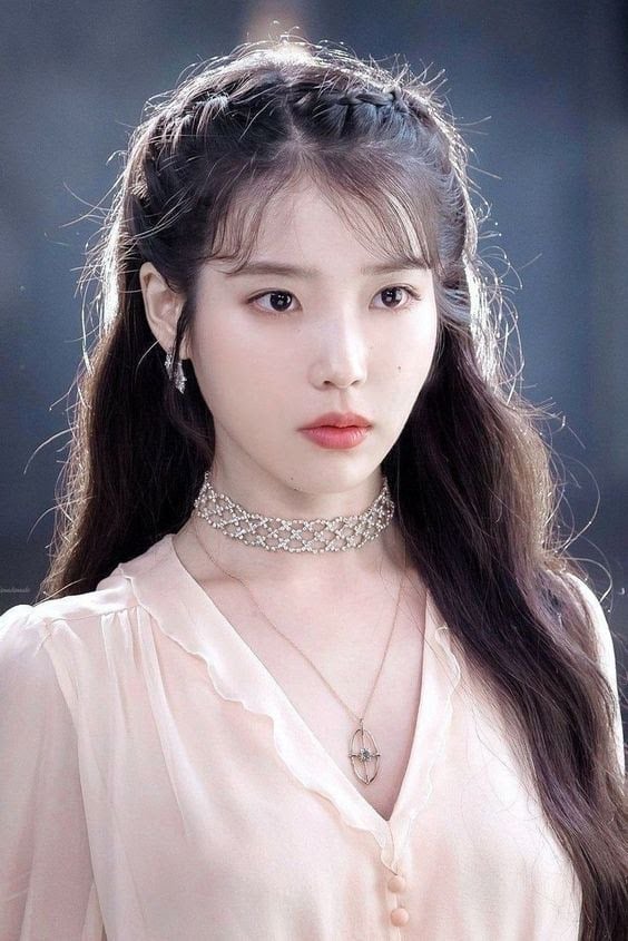 IU