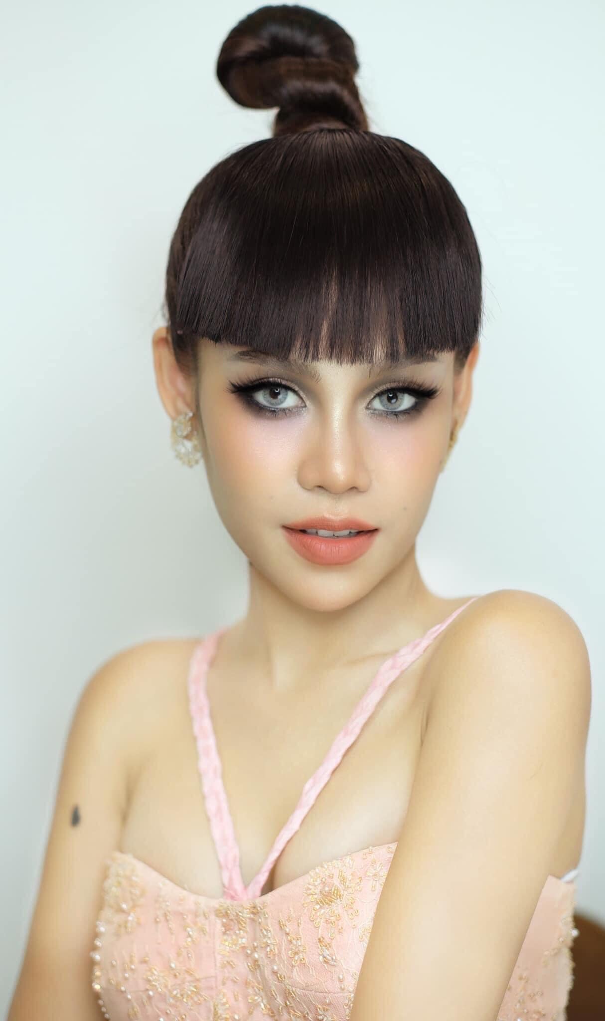 កញ្ញាងិន ម៉ារ៉ាឌី