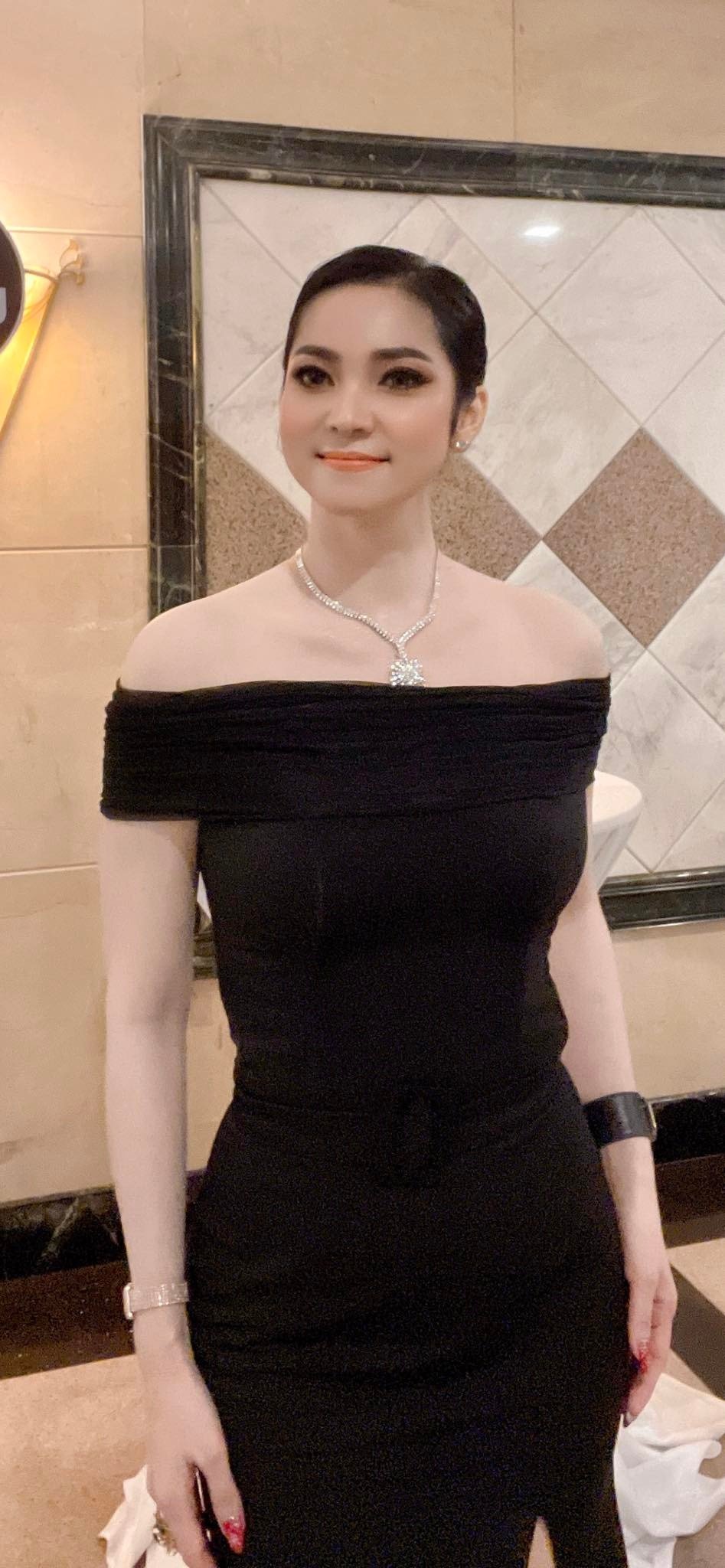 &nbsp;លី ម៉ារីណា&nbsp;