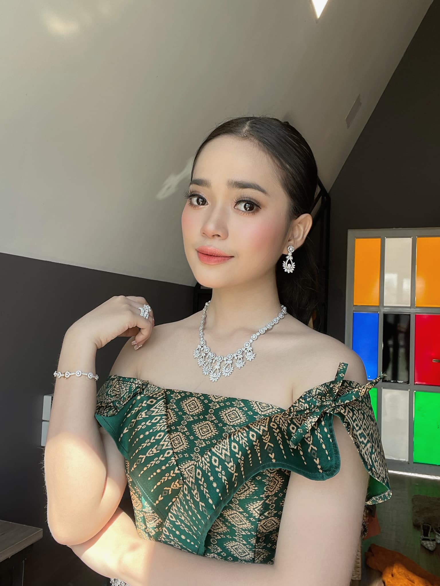 នីឡា
